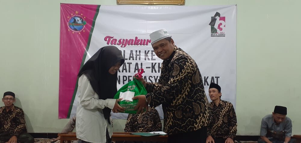 Peringati Harlah ke-13, MIKAT Al Khidmah PCNU Purworejo adakan Tasyakuran dan Pentasarufan Zakat