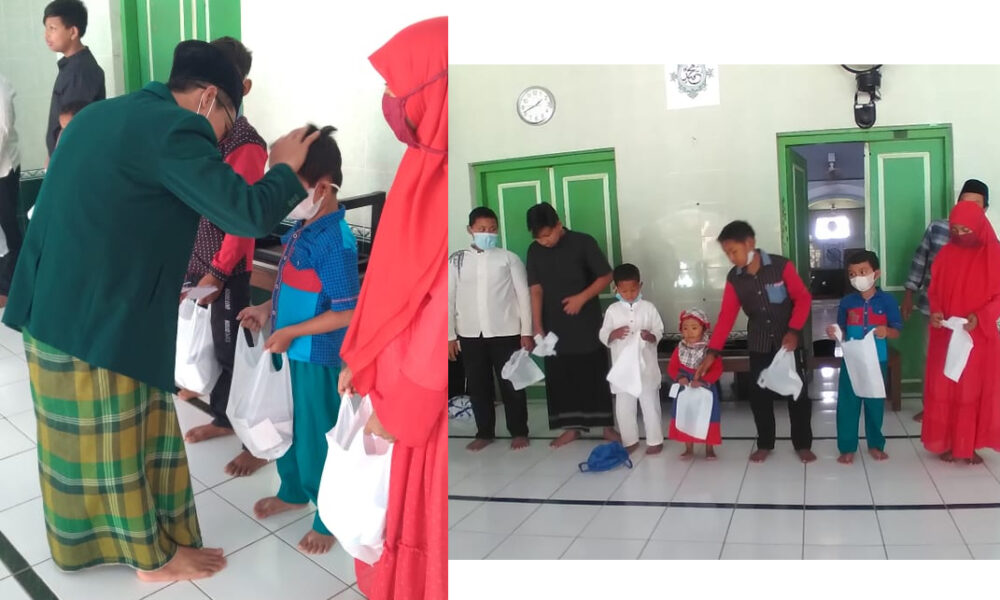 Meriahkan Muharram Pengurus Ranting Nahdlatul Ulama Desa Kerep Santuni Anak Yatim dan Piatu