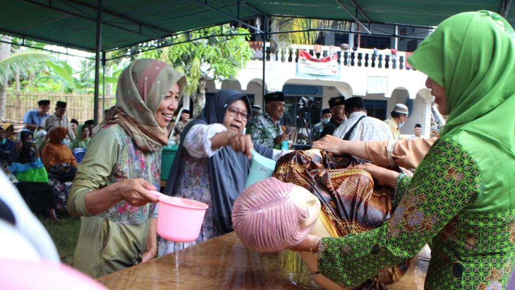 448 PESERTA IKUTI PELATIHAN PEMULASARAN JENAZAH MWCNU PURWOREJO